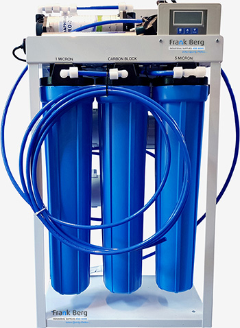 ibc container, osmose systeem voor ibc tanks, 1000L tank, osmose filter, omgekeerde osmose, industriële omkeer osmose systemen, omgekeerde osmose water, ro filter, reverse osmosis, waterzuivering,  osmose filters, osmosewater installatie, osmose systeem, omgekeerde osmose apparaat