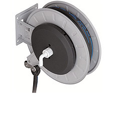 Automatic hose reel with Adblue hose